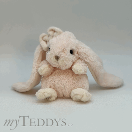 Cute Kanina White Hase